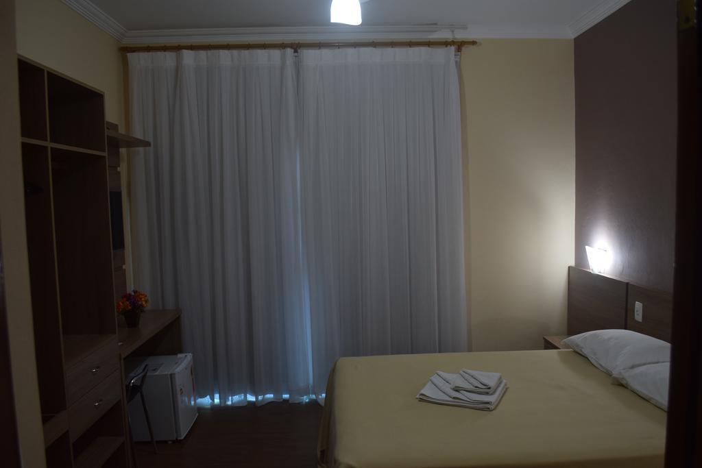 Pousada Alves Sao Bras do Suacui Экстерьер фото